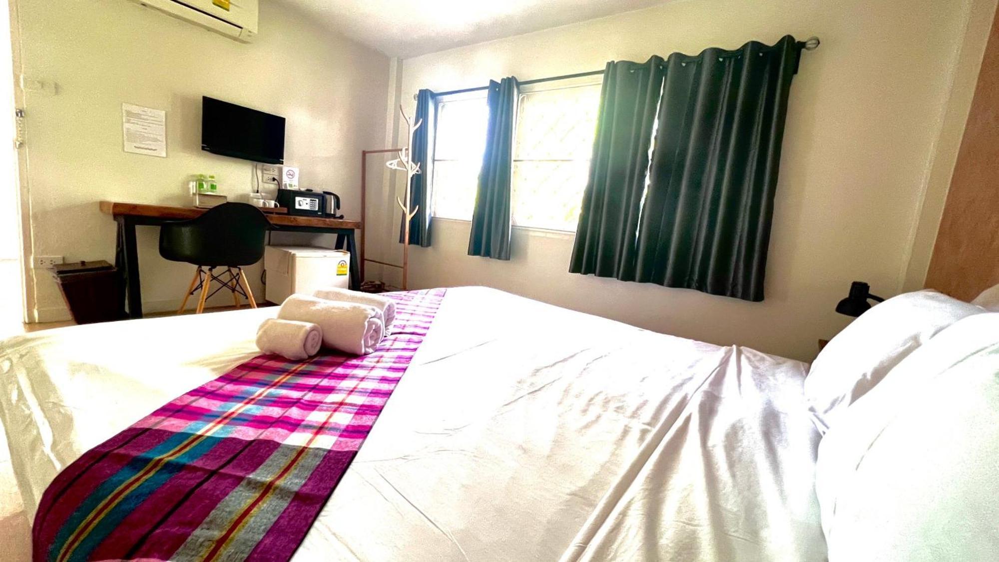 Udee Cozy Hotel Chiang Mai Exterior foto