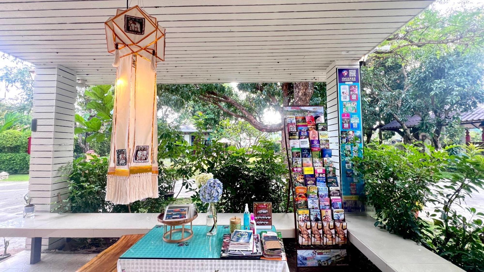 Udee Cozy Hotel Chiang Mai Exterior foto